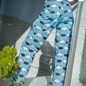 Lisa Says Gah Robyn Jean - Blue and White Sheep Print